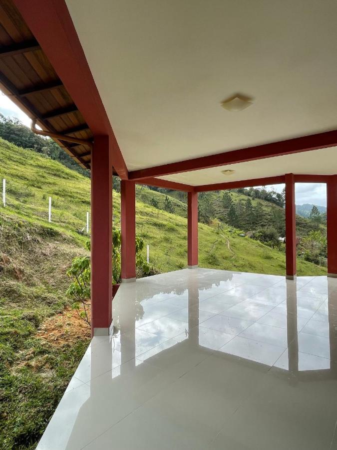 Ampla Casa De Campo - Afaven Aguas Mornas Exteriör bild